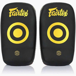 Pao Fairtex Microfiber Curved Small KPLC6 Nero-oro