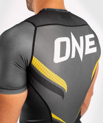 Rashguard Venum One FC Impact maniche corte